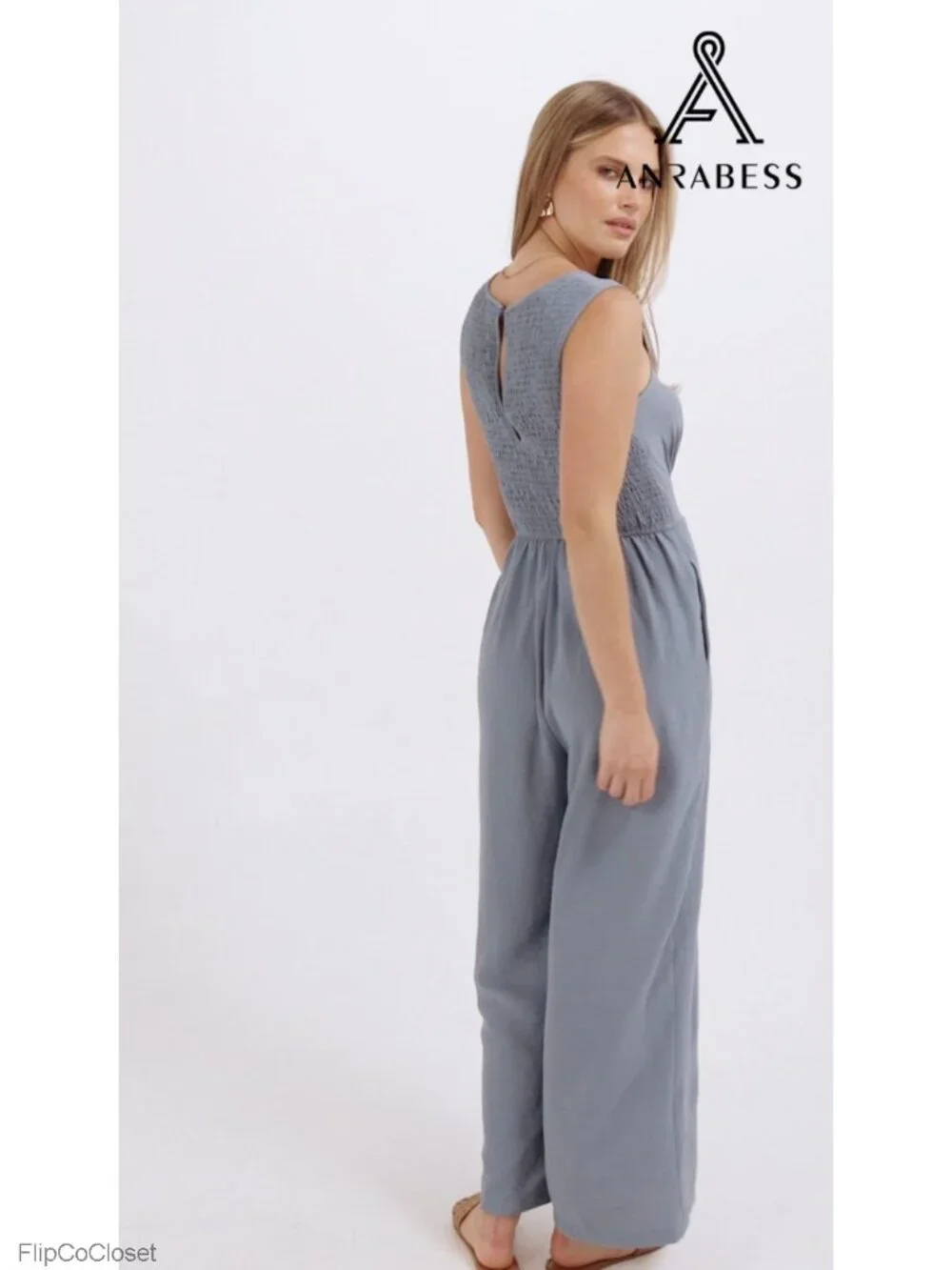 Women's Sleeveless V-Neck Wide Leg Jumpsuit Romper Casual Summer Vacation